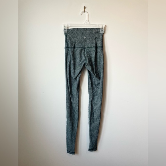 Lulu Lemon Wunder Under High-Rise Leggings - Picture 2 of 3